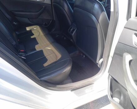 Сірий Хендай Соната, об'ємом двигуна 2 л та пробігом 231 тис. км за 9100 $, фото 12 на Automoto.ua