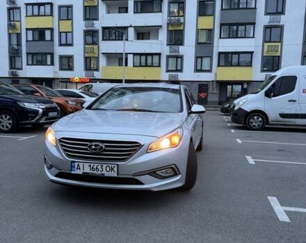 Сірий Хендай Соната, об'ємом двигуна 2 л та пробігом 246 тис. км за 9800 $, фото 3 на Automoto.ua