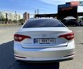 Сірий Хендай Соната, об'ємом двигуна 2 л та пробігом 335 тис. км за 9200 $, фото 23 на Automoto.ua