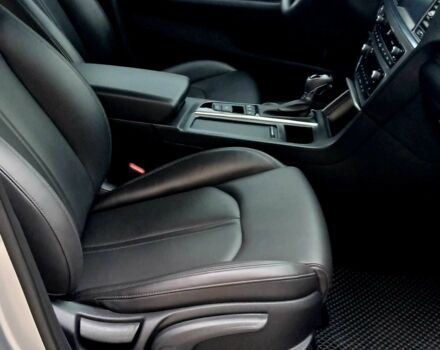 Сірий Хендай Соната, об'ємом двигуна 2 л та пробігом 61 тис. км за 15000 $, фото 15 на Automoto.ua