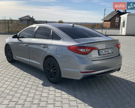 Серый Хендай Соната, объемом двигателя 2.36 л и пробегом 40 тыс. км за 11800 $, фото 10 на Automoto.ua