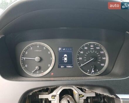 Сірий Хендай Соната, об'ємом двигуна 2.36 л та пробігом 70 тис. км за 1600 $, фото 8 на Automoto.ua