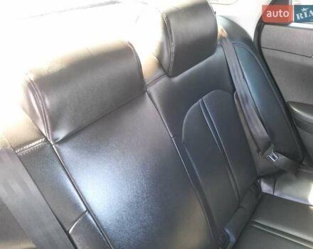 Сірий Хендай Соната, об'ємом двигуна 2 л та пробігом 231 тис. км за 8900 $, фото 14 на Automoto.ua