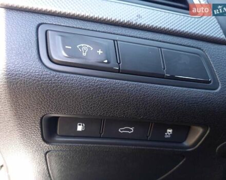 Сірий Хендай Соната, об'ємом двигуна 2 л та пробігом 231 тис. км за 8900 $, фото 29 на Automoto.ua