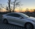 Серый Хендай Соната, объемом двигателя 2.4 л и пробегом 120 тыс. км за 10000 $, фото 3 на Automoto.ua