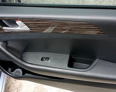 Сірий Хендай Соната, об'ємом двигуна 2 л та пробігом 61 тис. км за 15000 $, фото 14 на Automoto.ua