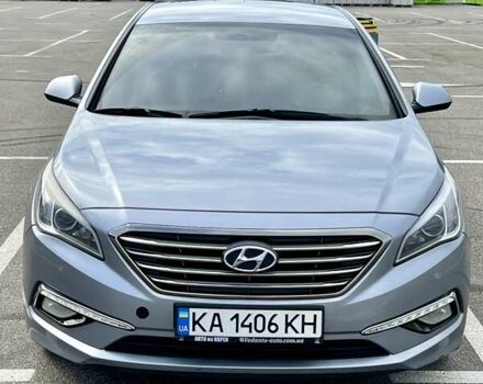 Серый Хендай Соната, объемом двигателя 2 л и пробегом 189 тыс. км за 11500 $, фото 4 на Automoto.ua
