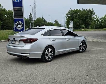 Сірий Хендай Соната, об'ємом двигуна 2.4 л та пробігом 124 тис. км за 10700 $, фото 5 на Automoto.ua