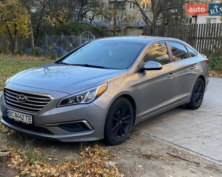 Серый Хендай Соната, объемом двигателя 2.36 л и пробегом 40 тыс. км за 10700 $, фото 9 на Automoto.ua