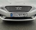 Сірий Хендай Соната, об'ємом двигуна 2.36 л та пробігом 148 тис. км за 8900 $, фото 1 на Automoto.ua