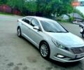Серый Хендай Соната, объемом двигателя 2 л и пробегом 250 тыс. км за 13000 $, фото 1 на Automoto.ua
