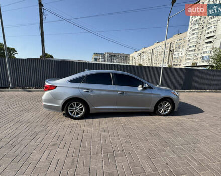 Серый Хендай Соната, объемом двигателя 2.4 л и пробегом 168 тыс. км за 9600 $, фото 4 на Automoto.ua