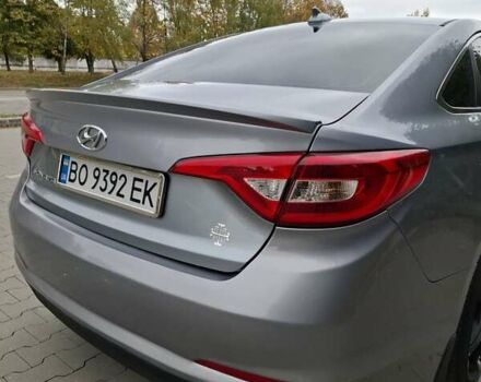 Сірий Хендай Соната, об'ємом двигуна 2.4 л та пробігом 161 тис. км за 8900 $, фото 9 на Automoto.ua
