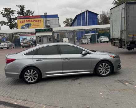 Хендай Соната 2015 в Киеве на Automoto.ua Серый Хендай Соната, объемом двигателя 2.36 л и пробегом 160 тыс. км за 10000 $, фото 9 на Automoto.ua
