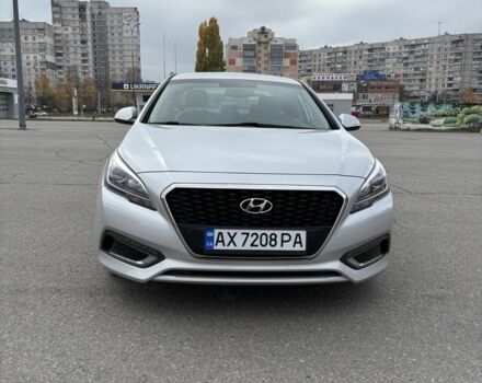 Сірий Хендай Соната, об'ємом двигуна 2 л та пробігом 114 тис. км за 14200 $, фото 15 на Automoto.ua