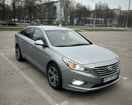 Сірий Хендай Соната, об'ємом двигуна 2 л та пробігом 174 тис. км за 11700 $, фото 3 на Automoto.ua