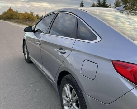 Сірий Хендай Соната, об'ємом двигуна 2.4 л та пробігом 184 тис. км за 10700 $, фото 24 на Automoto.ua