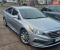 Хендай Соната 2015 у Золотоноше на Automoto.ua Сірий Хендай Соната, об'ємом двигуна 2.36 л та пробігом 90 тис. км за 11300 $, фото 6 на Automoto.ua