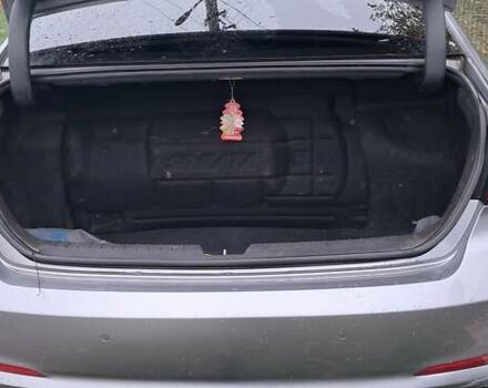 Серый Хендай Соната, объемом двигателя 2 л и пробегом 250 тыс. км за 10000 $, фото 7 на Automoto.ua