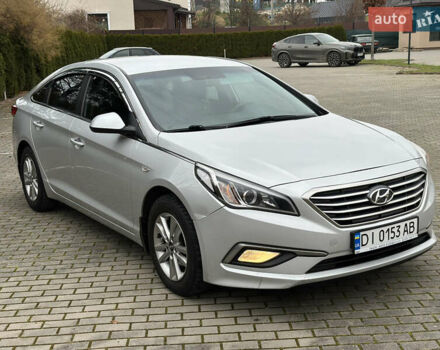 Серый Хендай Соната, объемом двигателя 2 л и пробегом 264 тыс. км за 7999 $, фото 2 на Automoto.ua
