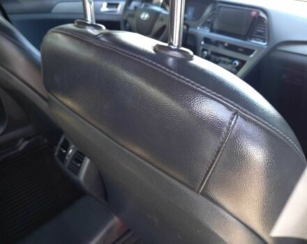 Сірий Хендай Соната, об'ємом двигуна 2 л та пробігом 231 тис. км за 9100 $, фото 13 на Automoto.ua