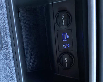 Серый Хендай Соната, объемом двигателя 2.36 л и пробегом 40 тыс. км за 10700 $, фото 27 на Automoto.ua