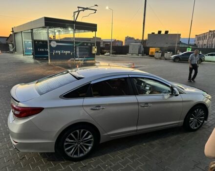 Сірий Хендай Соната, об'ємом двигуна 2 л та пробігом 199 тис. км за 9000 $, фото 4 на Automoto.ua