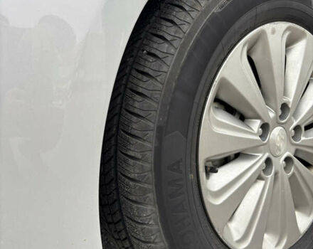 Хендай Соната 2015 в Харькове на Automoto.ua Серый Хендай Соната, объемом двигателя 2 л и пробегом 114 тыс. км за 14200 $, фото 8 на Automoto.ua