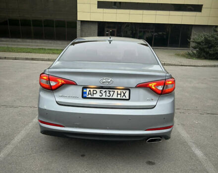 Сірий Хендай Соната, об'ємом двигуна 2 л та пробігом 174 тис. км за 11700 $, фото 6 на Automoto.ua