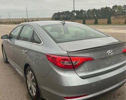 Серый Хендай Соната, объемом двигателя 2.36 л и пробегом 140 тыс. км за 14200 $, фото 5 на Automoto.ua