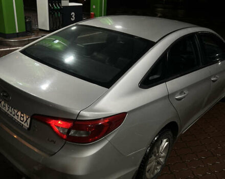 Серый Хендай Соната, объемом двигателя 2 л и пробегом 504 тыс. км за 6999 $, фото 5 на Automoto.ua