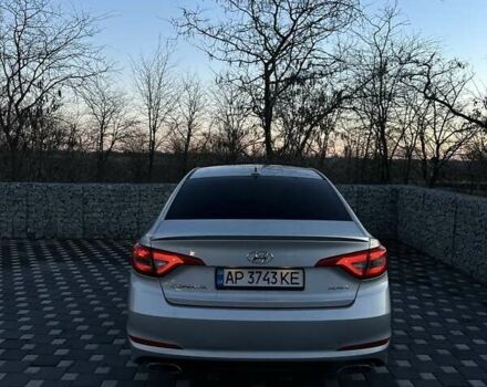 Серый Хендай Соната, объемом двигателя 2.4 л и пробегом 120 тыс. км за 10000 $, фото 3 на Automoto.ua