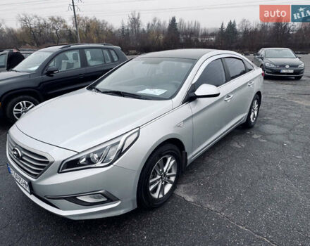 Сірий Хендай Соната, об'ємом двигуна 2 л та пробігом 169 тис. км за 11300 $, фото 1 на Automoto.ua