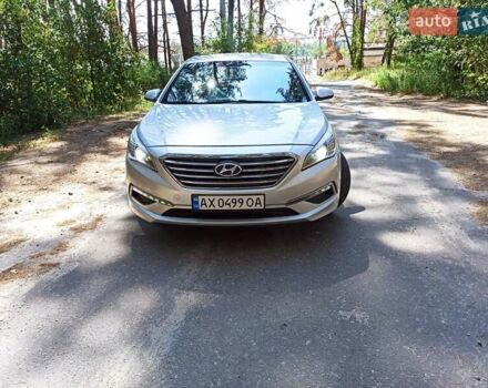 Серый Хендай Соната, объемом двигателя 2.36 л и пробегом 280 тыс. км за 8500 $, фото 4 на Automoto.ua