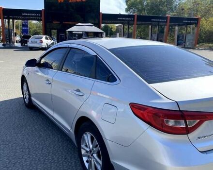 Сірий Хендай Соната, об'ємом двигуна 2 л та пробігом 335 тис. км за 9200 $, фото 25 на Automoto.ua