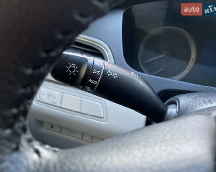 Серый Хендай Соната, объемом двигателя 2.36 л и пробегом 40 тыс. км за 10700 $, фото 24 на Automoto.ua