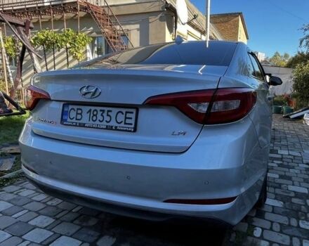 Серый Хендай Соната, объемом двигателя 2 л и пробегом 670 тыс. км за 7500 $, фото 2 на Automoto.ua