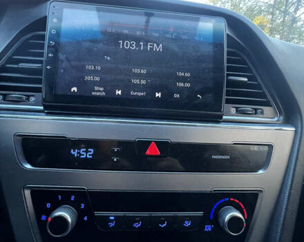 Хендай Соната 2015 в Киеве на Automoto.ua Серый Хендай Соната, объемом двигателя 2 л и пробегом 498 тыс. км за 8600 $, фото 11 на Automoto.ua