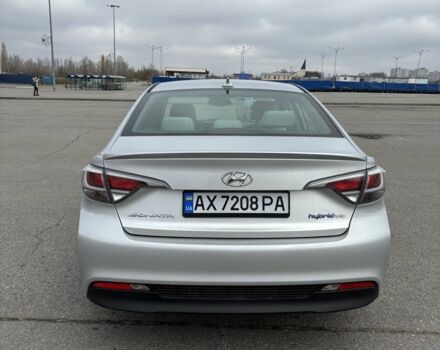 Сірий Хендай Соната, об'ємом двигуна 2 л та пробігом 114 тис. км за 14200 $, фото 16 на Automoto.ua