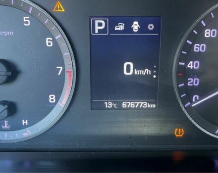 Серый Хендай Соната, объемом двигателя 2 л и пробегом 670 тыс. км за 7500 $, фото 5 на Automoto.ua