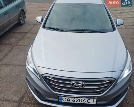 Хендай Соната 2015 у Золотоноше на Automoto.ua Сірий Хендай Соната, об'ємом двигуна 2.36 л та пробігом 90 тис. км за 11300 $, фото 8 на Automoto.ua