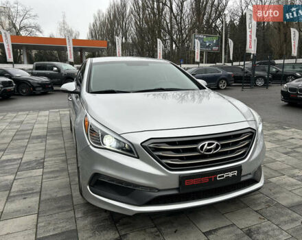 Серый Хендай Соната, объемом двигателя 2.36 л и пробегом 110 тыс. км за 9999 $, фото 5 на Automoto.ua