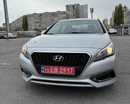 Хендай Соната 2015 в Харькове на Automoto.ua Серый Хендай Соната, объемом двигателя 2 л и пробегом 114 тыс. км за 14200 $, фото 23 на Automoto.ua