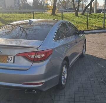 Хендай Соната 2015 в Киеве на Automoto.ua Серый Хендай Соната, объемом двигателя 2.36 л и пробегом 125 тыс. км за 10700 $, фото 4 на Automoto.ua