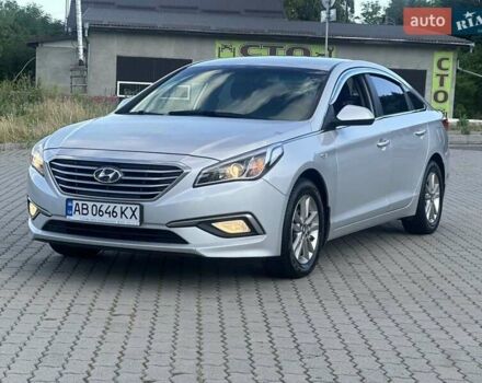 Серый Хендай Соната, объемом двигателя 2 л и пробегом 332 тыс. км за 8700 $, фото 9 на Automoto.ua