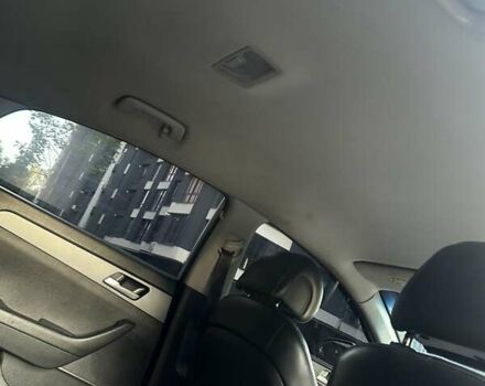 Серый Хендай Соната, объемом двигателя 2 л и пробегом 381 тыс. км за 8300 $, фото 19 на Automoto.ua