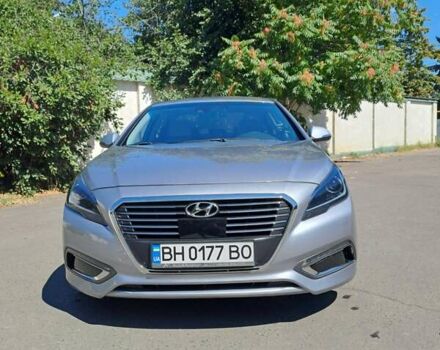 Серый Хендай Соната, объемом двигателя 2 л и пробегом 108 тыс. км за 14900 $, фото 6 на Automoto.ua