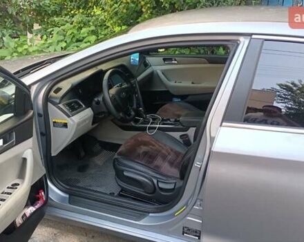 Серый Хендай Соната, объемом двигателя 2.4 л и пробегом 190 тыс. км за 10000 $, фото 24 на Automoto.ua