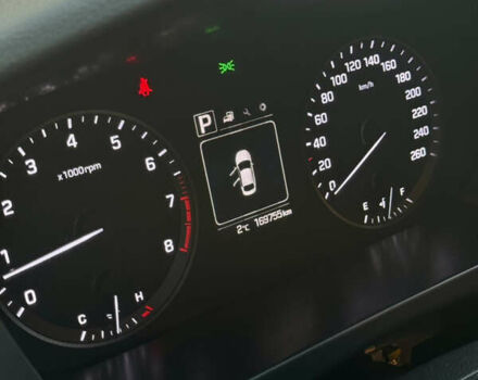 Серый Хендай Соната, объемом двигателя 2 л и пробегом 169 тыс. км за 11700 $, фото 29 на Automoto.ua