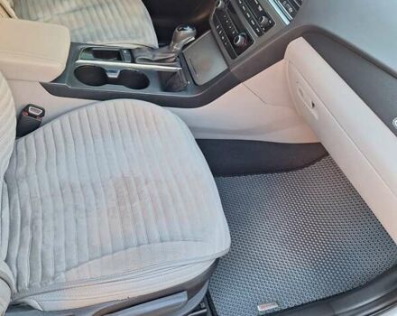 Хендай Соната 2016 в Первомайск на Automoto.ua Серый Хендай Соната, объемом двигателя 2.36 л и пробегом 204 тыс. км за 10600 $, фото 14 на Automoto.ua